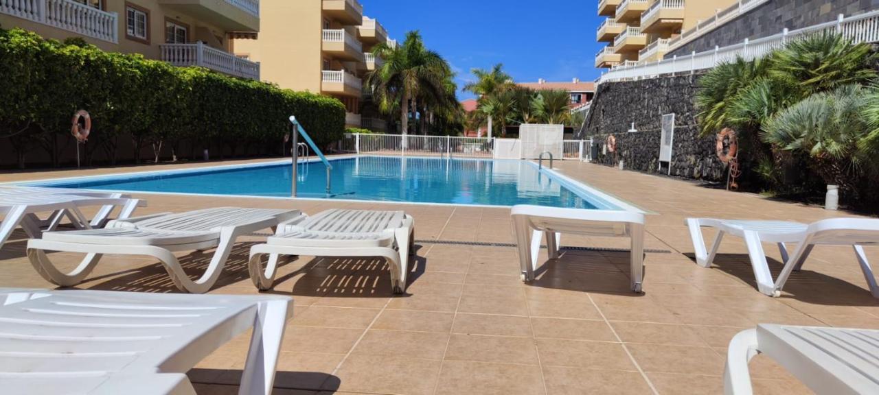 Lovely Primavera Palm Mar Apartment Bagian luar foto