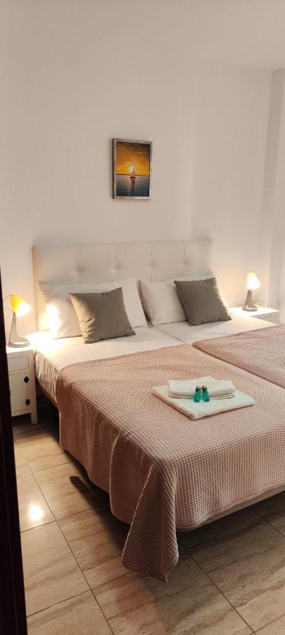 Lovely Primavera Palm Mar Apartment Bagian luar foto