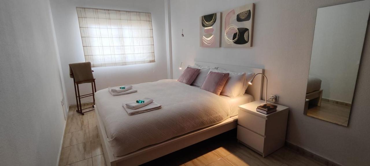 Lovely Primavera Palm Mar Apartment Bagian luar foto
